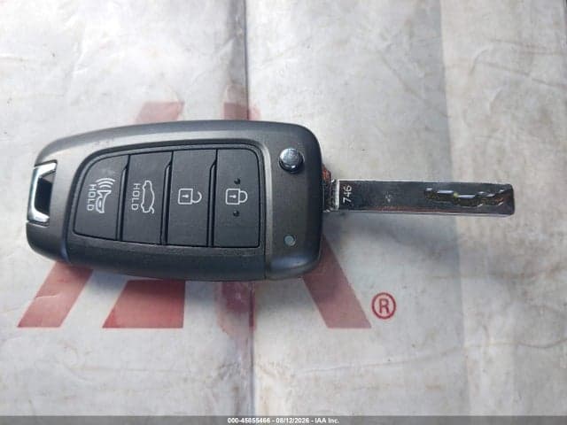 2019 HYUNDAI ACCENT SE 11