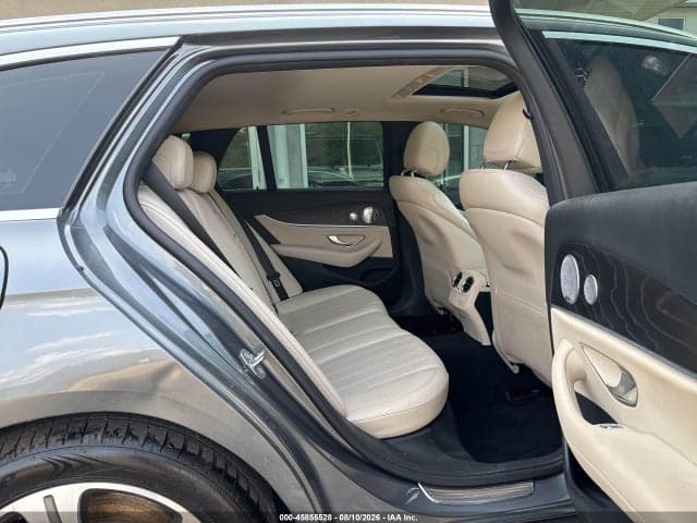 2017 MERCEDES-BENZ E 400 4MATIC 8