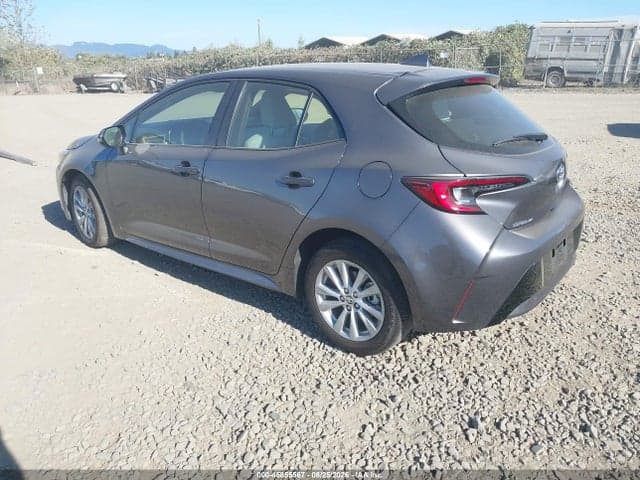 2025 TOYOTA COROLLA SE 3