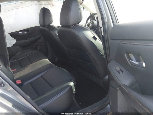 2022 NISSAN SENTRA SR XTRONIC CVT 8