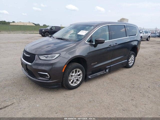 2023 CHRYSLER PACIFICA TOURING L 2