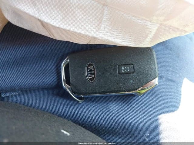 2021 KIA SELTOS EX 11