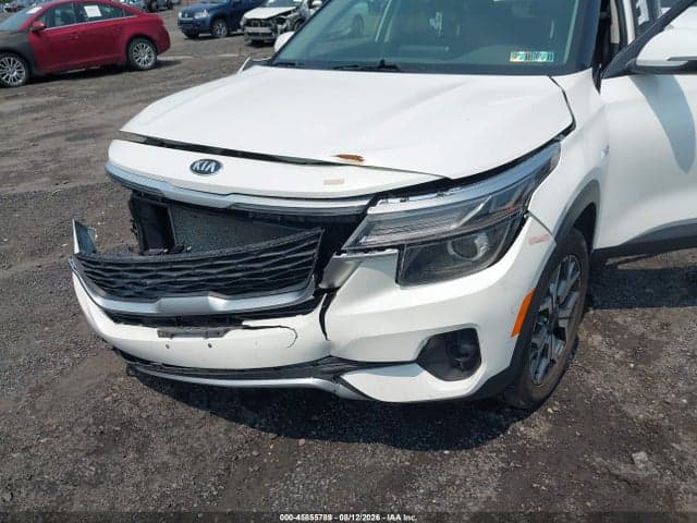 2021 KIA SELTOS EX 6
