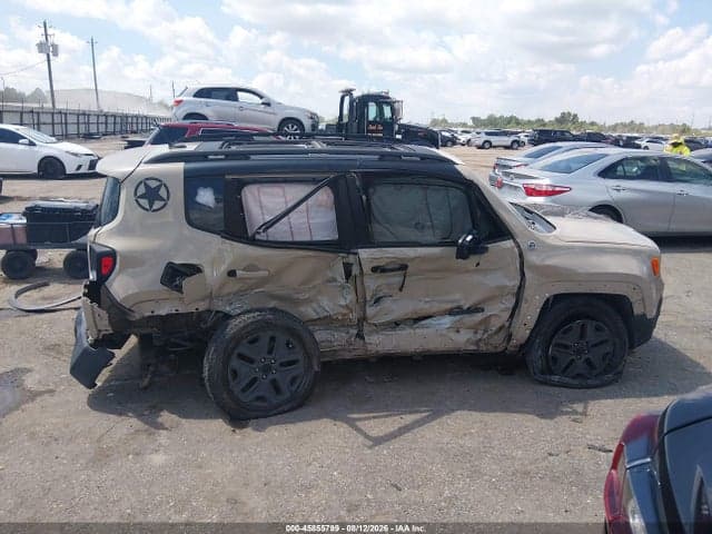2017 JEEP RENEGADE DESERTHAWK 13