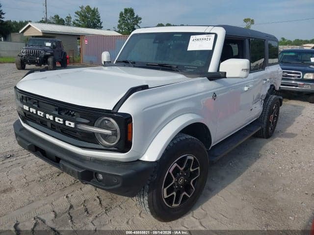 2024 FORD BRONCO OUTER BANKS 2