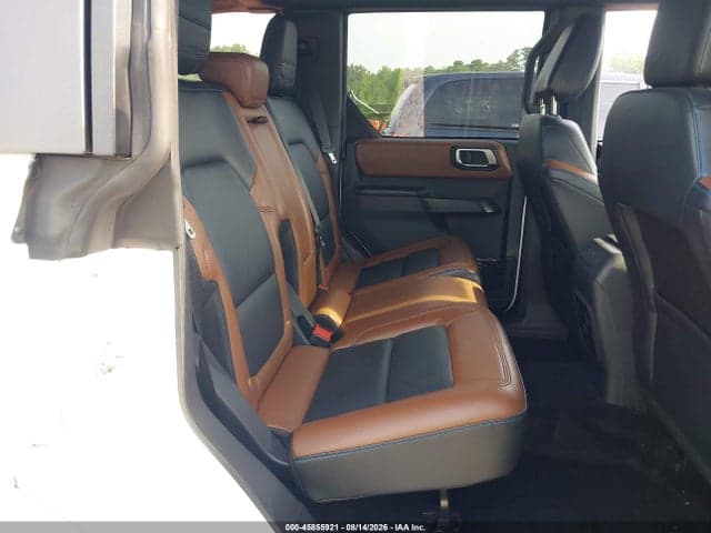 2024 FORD BRONCO OUTER BANKS 8