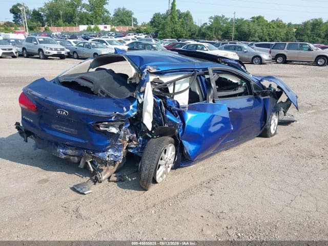 2017 KIA FORTE S 4