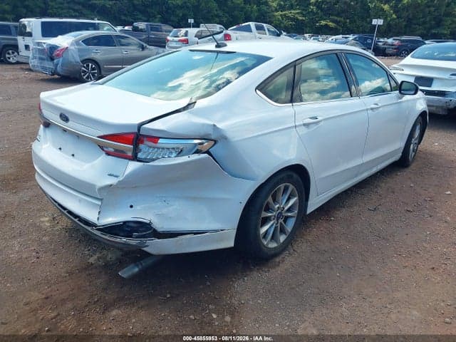 2017 FORD FUSION SE 4