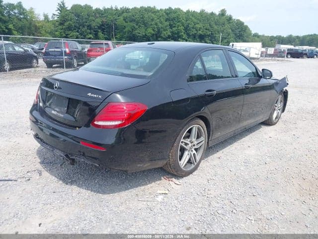 2017 MERCEDES-BENZ E 300 4MATIC 4