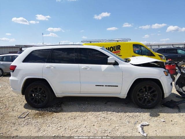 2020 JEEP GRAND CHEROKEE ALTITUDE 4X2 13