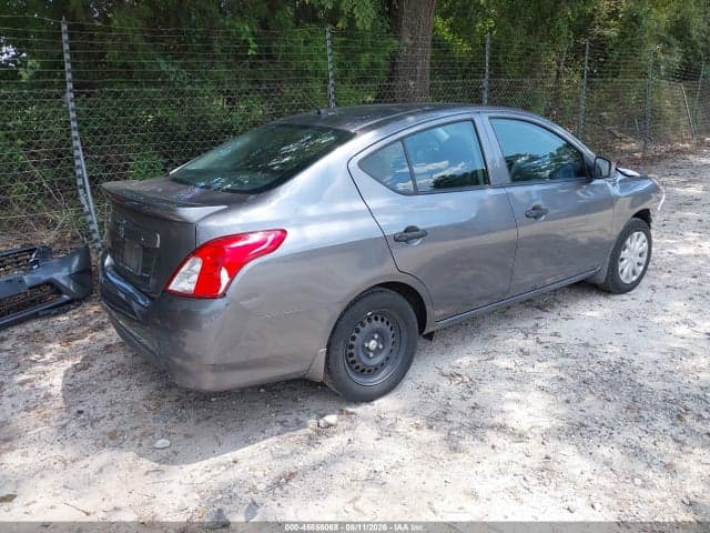 2017 NISSAN VERSA 1.6 S+ 4