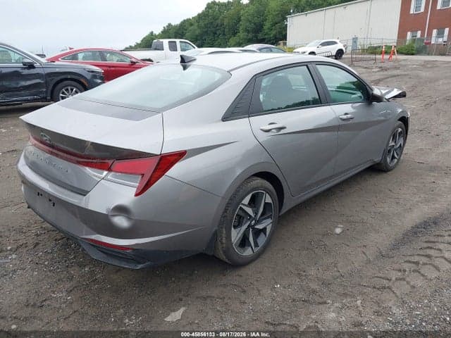 2023 HYUNDAI ELANTRA SEL 4