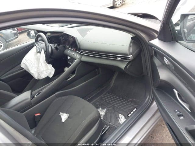 2023 HYUNDAI ELANTRA SEL 5