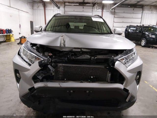 2020 TOYOTA RAV4 XLE 4