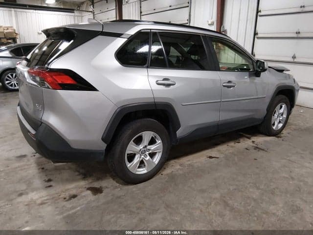 2020 TOYOTA RAV4 XLE 1