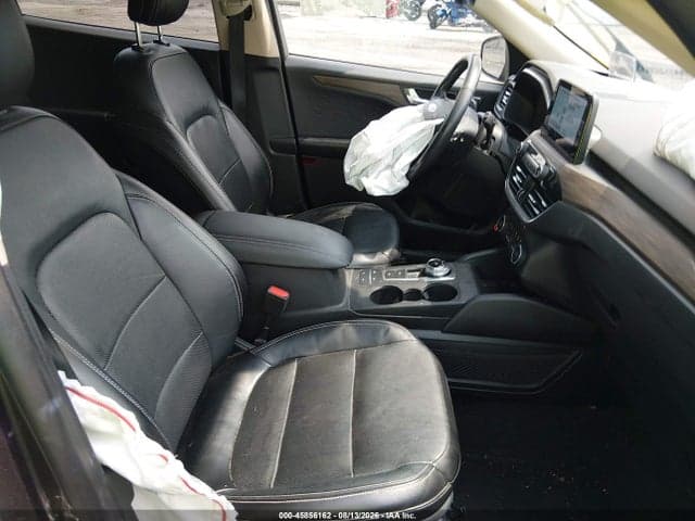 2020 FORD ESCAPE TITANIUM 5