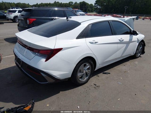 2026 HYUNDAI ELANTRA SE 4