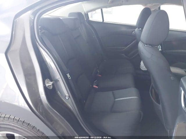2018 MAZDA MAZDA3 SPORT 8
