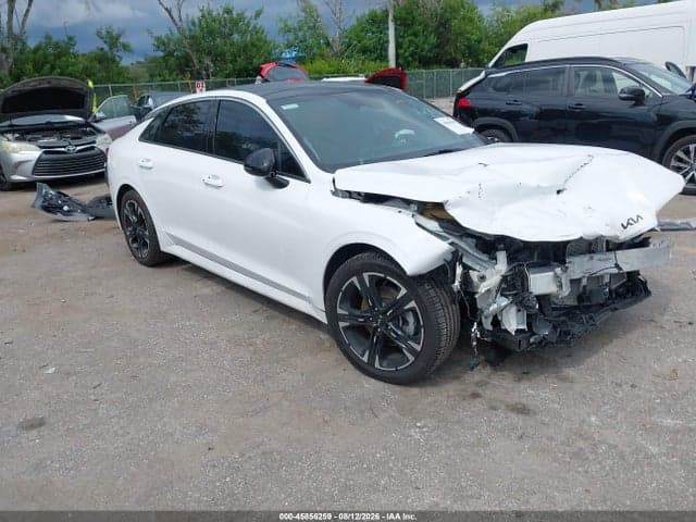 2022 KIA K5 GT-LINE 1