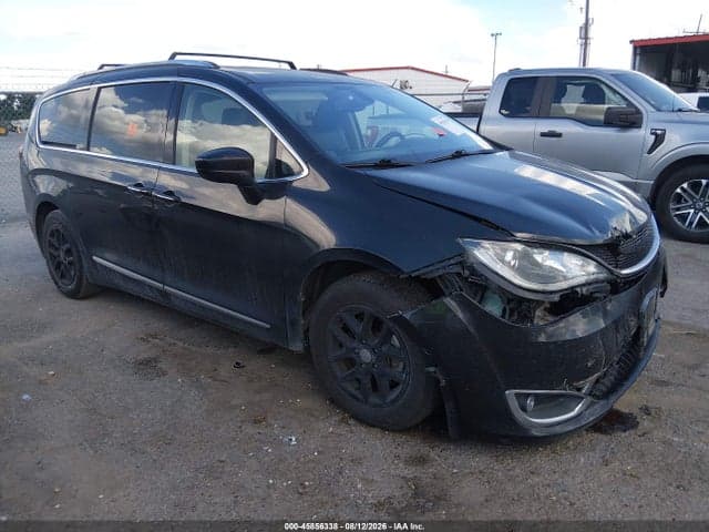 2020 CHRYSLER PACIFICA TOURING L 1