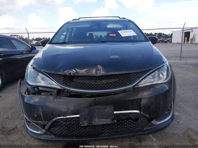 2020 CHRYSLER PACIFICA TOURING L 12