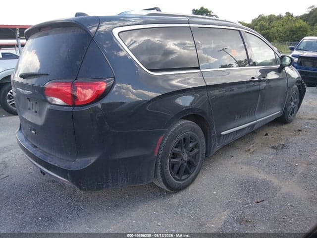 2020 CHRYSLER PACIFICA TOURING L 4