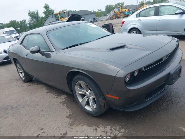 2018 DODGE CHALLENGER SXT 1