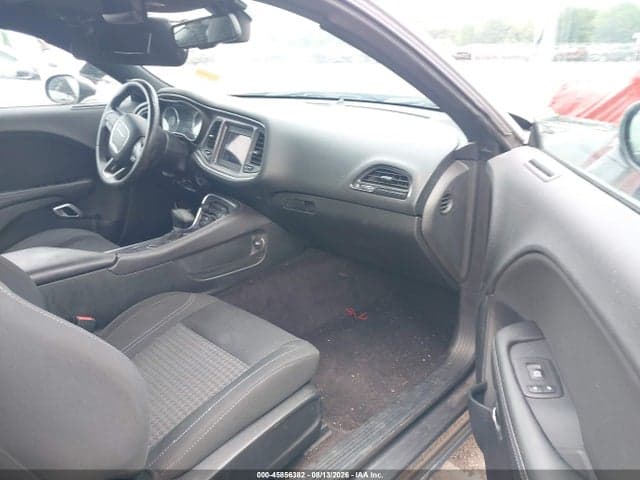 2018 DODGE CHALLENGER SXT 5