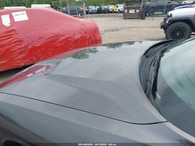 2018 DODGE CHALLENGER SXT 6