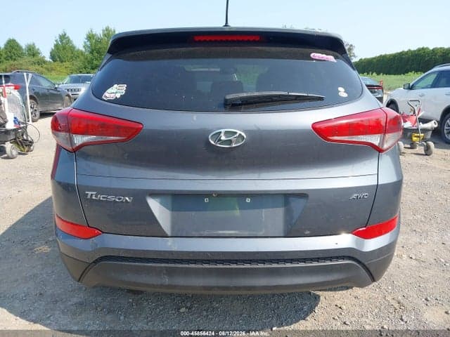 2017 HYUNDAI TUCSON SE 17