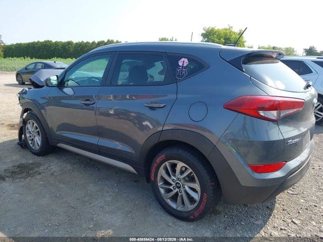 2017 HYUNDAI TUCSON SE 3
