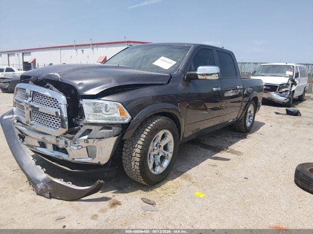 2017 RAM 1500 LARAMIE 4X4 5'7 BOX 2