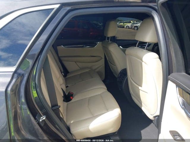 2019 CADILLAC XT5 STANDARD 8