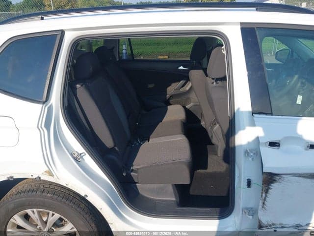 2019 VOLKSWAGEN TIGUAN 2.0T S 8
