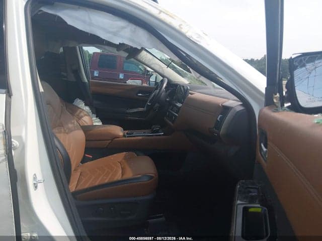 2024 NISSAN PATHFINDER PLATINUM 4WD 5