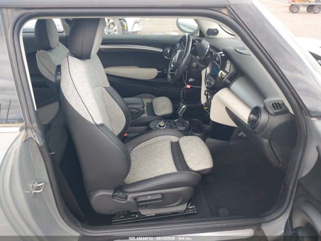 2021 MINI SE HARDTOP COOPER 5
