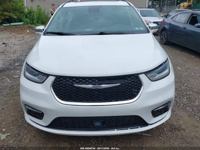 2022 CHRYSLER PACIFICA LIMITED 6