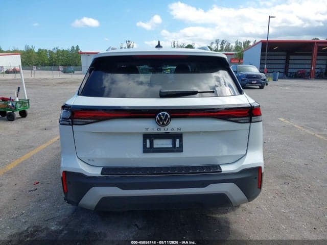 2026 VOLKSWAGEN TIGUAN SE 16
