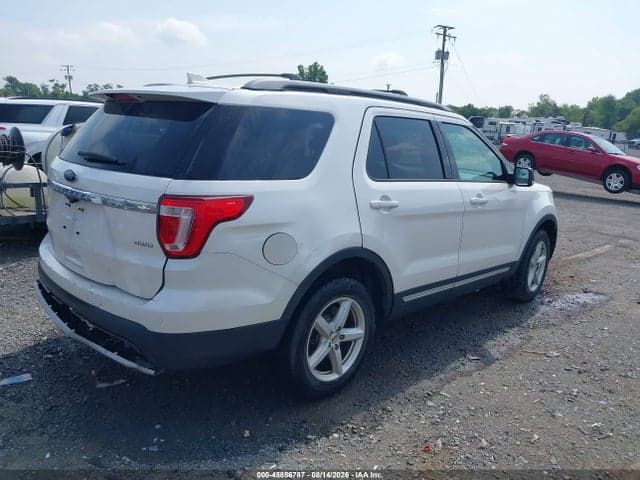 2017 FORD EXPLORER XLT 4