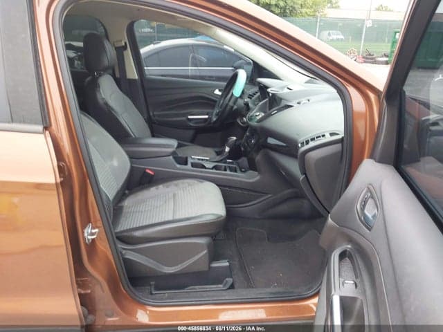 2017 FORD ESCAPE SE 5