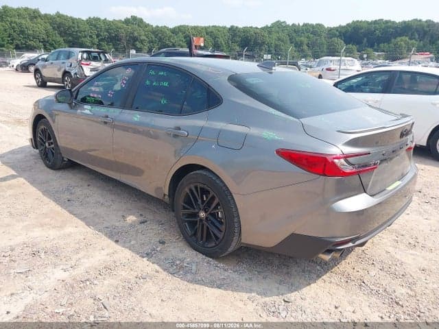 2025 TOYOTA CAMRY SE 3