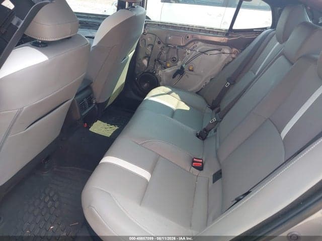 2025 TOYOTA CAMRY SE 8