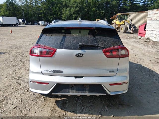 2018 KIA NIRO LX 16