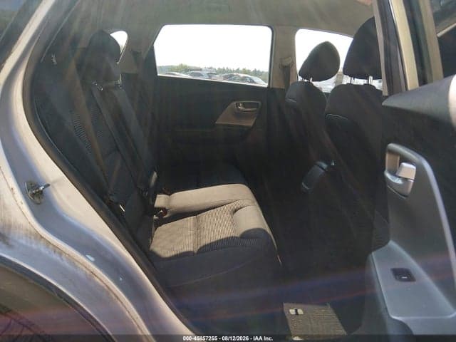 2018 KIA NIRO LX 8