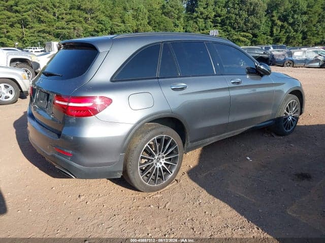 2019 MERCEDES-BENZ GLC 300 4