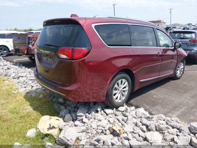 2018 CHRYSLER PACIFICA TOURING L 4