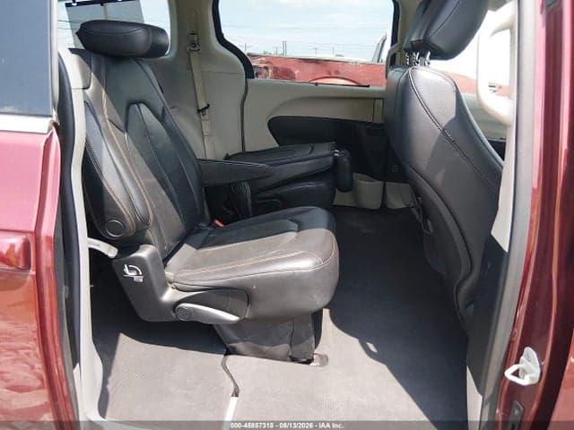 2018 CHRYSLER PACIFICA TOURING L 8