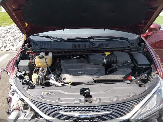 2018 CHRYSLER PACIFICA TOURING L 10
