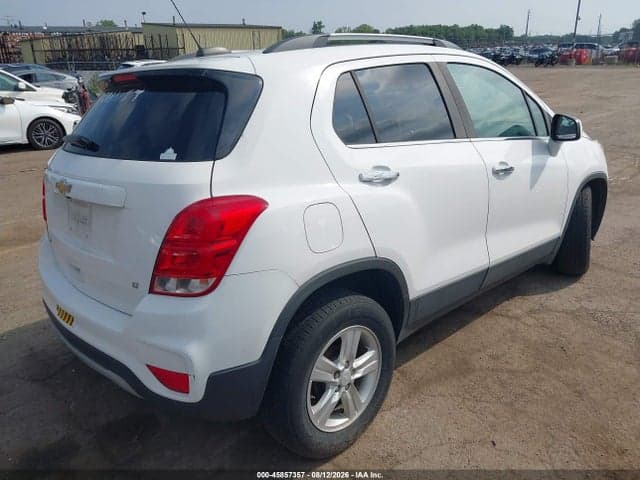 2018 CHEVROLET TRAX LT 4
