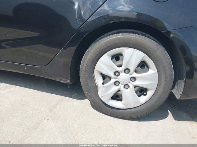 2017 KIA FORTE LX 6